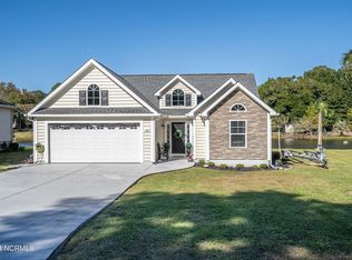 1081 River Dr SW, Calabash, NC 28467