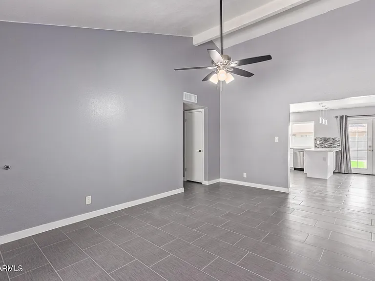 3210 N Jay St — Photo 5