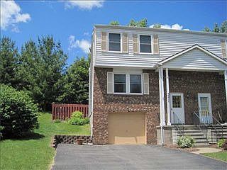 3rd image of 3211 Sherwood Dr