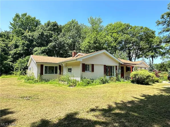 8130 Ravenna Rd, Concord Township, OH 44077