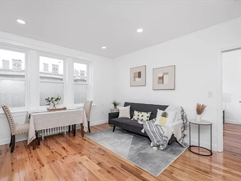 45 Ashford St #20 — Photo 3