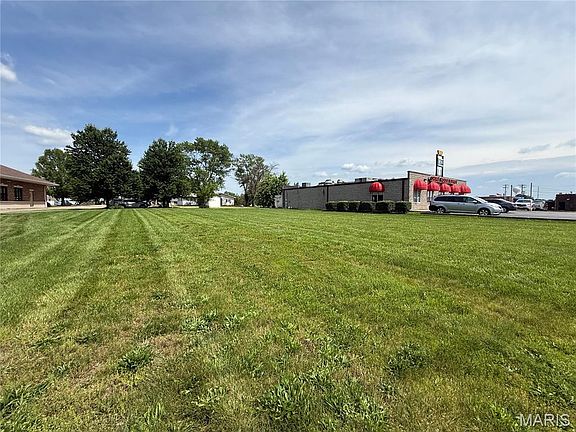 2nd image of 1020 N State Highway 47