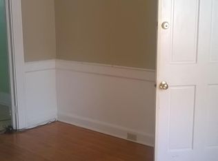 341 King St APT D, Charleston, SC 29401
