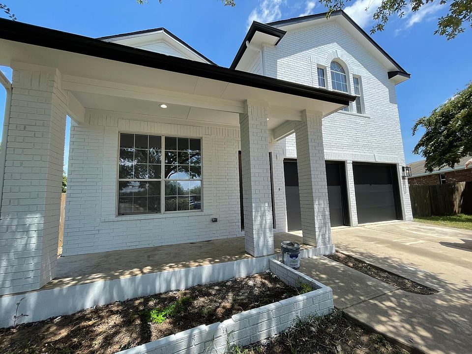 1st image of 11513 Gossamer Dr