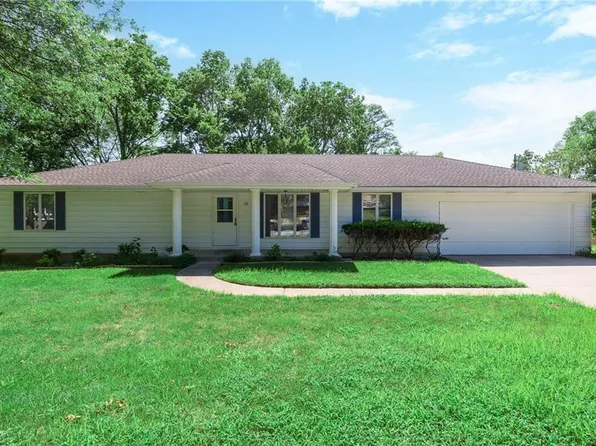 26 Hull Dr, Platte City, MO 64079
