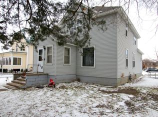 315 Hassan St SE, Hutchinson, MN 55350