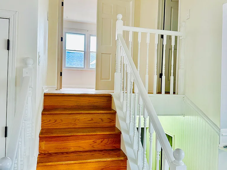 219 Kedvale Ct — Photo 5