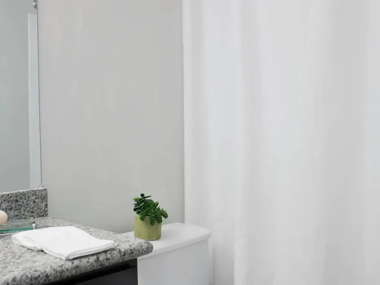 Bathroom & Shower | Trailpoint Apartments at The Woodlands