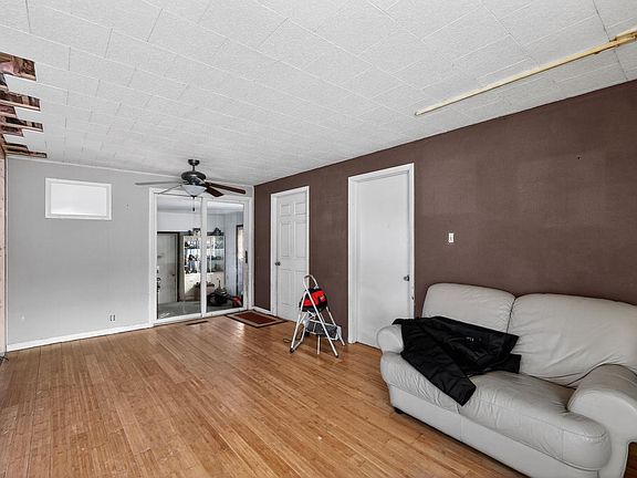 5th image of 471 North Fulton Street