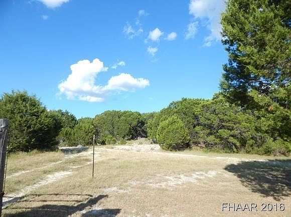 2nd image of 207 Hollow Rd