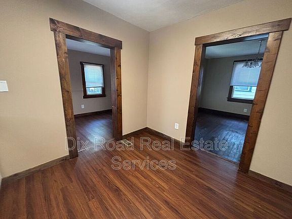 5th image of 914 Chelsea Ave