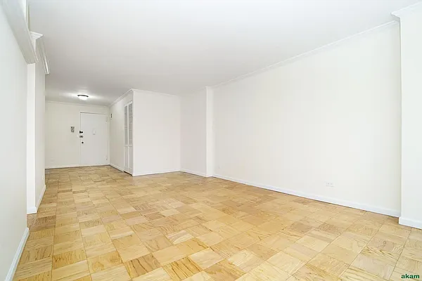 Sold by Akam Sales and Brokerage | media 18