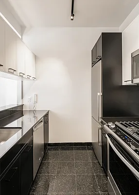 Rented by Pinnacle City Living | media 3