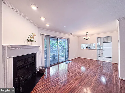 2604 E South Arlington Mill Dr E #E Photo 1