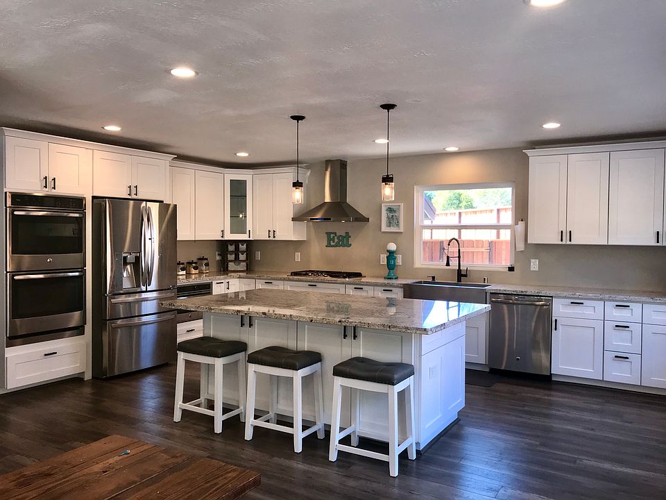 2nd image of 4354 2nd St