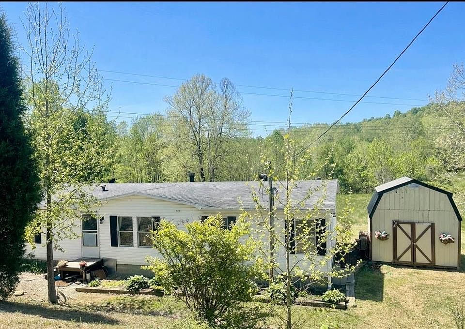 1st image of 1105 Squirrel Tail Hollow Rd
