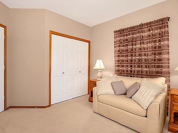 4th image of 8438 282nd St NW