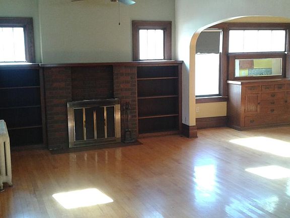 2nd image of 3752 Grand Ave S