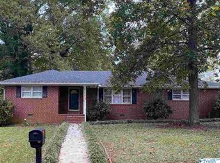 809 Corsbie St NW, Hartselle, AL 35640