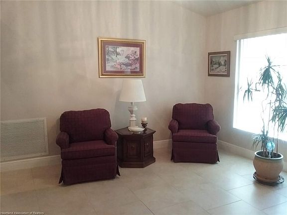 4th image of 749 Placid Lakes Blvd