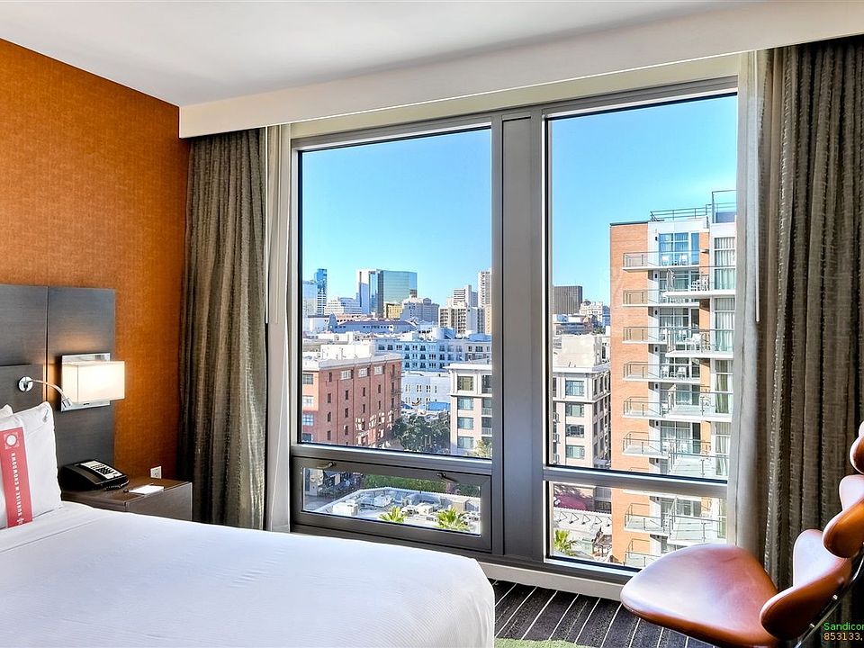 1st image of 207 5th Ave #1011