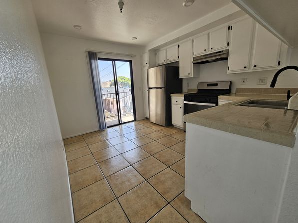 4389 W 141st St APT 4