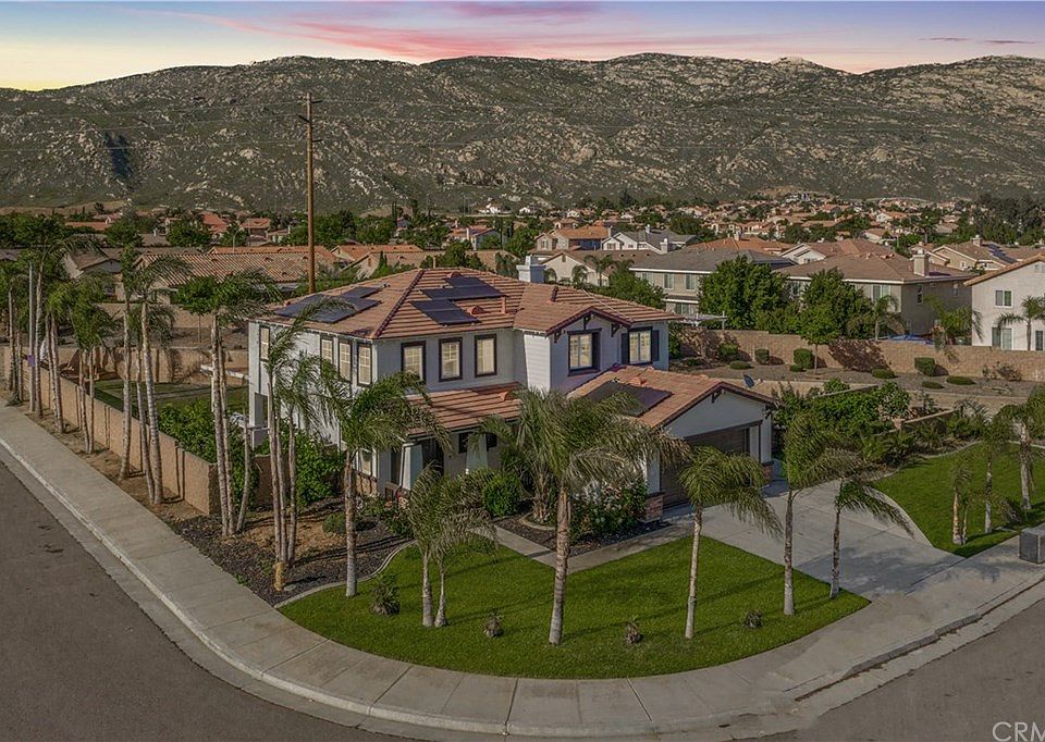 1st image of 23040 Imperial Dr