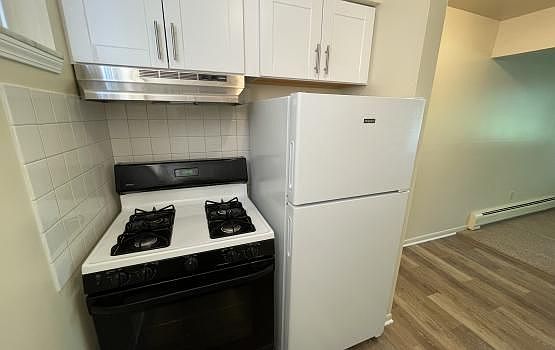 5th image of 192 Summit View Ct