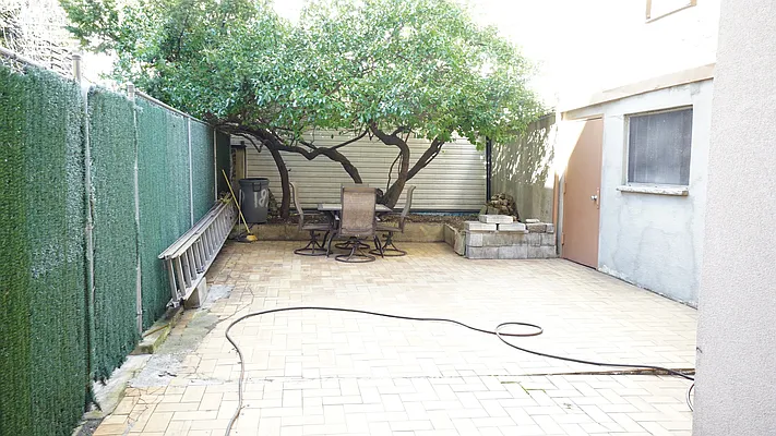 Rented by Corcoran | media 2