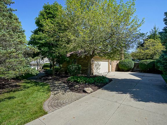 3rd image of 46405 Northvalley Dr