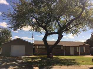 200 Linden St, Burkburnett, TX 76354