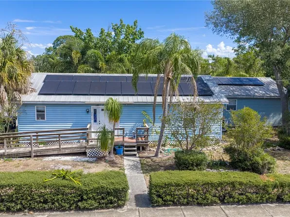 2915 W Ballast Point Blvd, Tampa, FL 33611