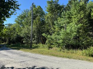 17 Kelly Ln, Ellsworth, ME 04605