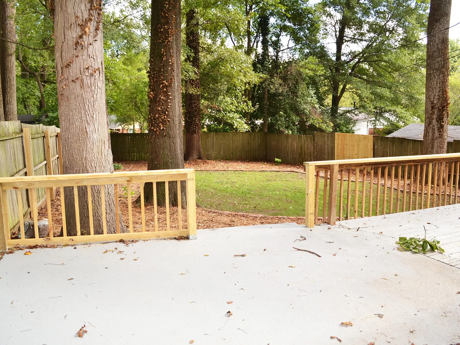 3 bed, 1040 sqft, $1,800 — Photo 3
