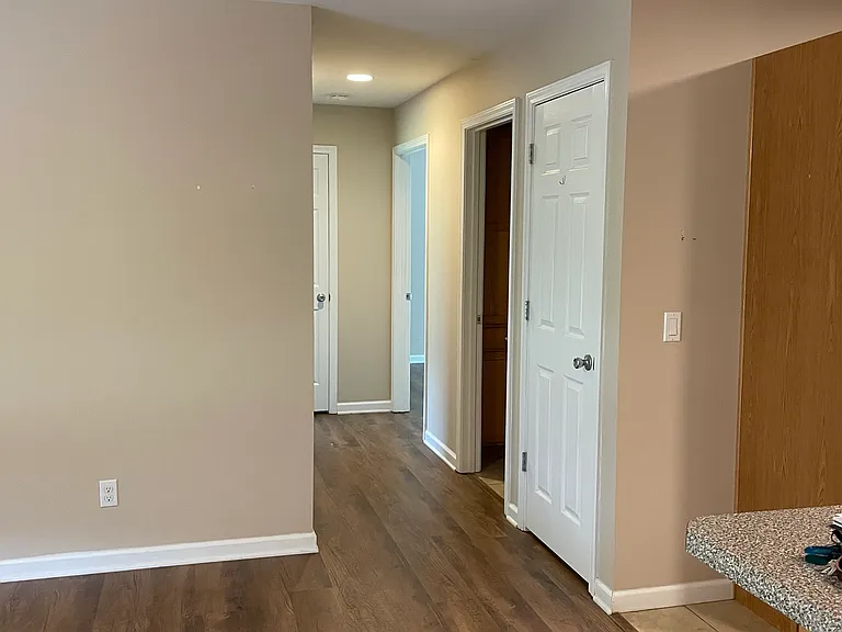 28 Meadow Wood Ct — Photo 7