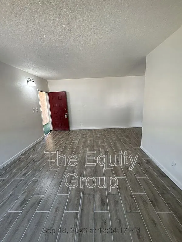 1 bed, 1.0 bath, $1,200 — Photo 4