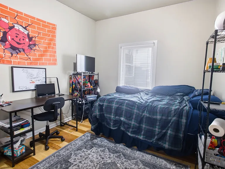 228 W McMillan St #1 — Photo 16
