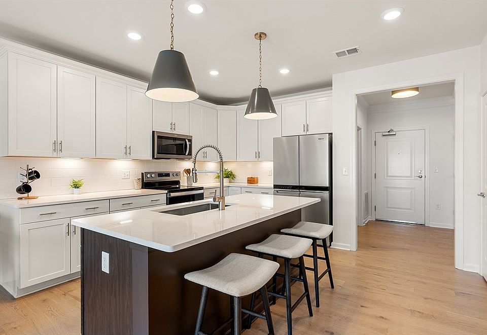 1st image of 30 Coppersmith Way #502