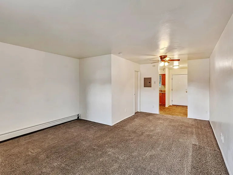 2260 N 13th St. — Photo 14