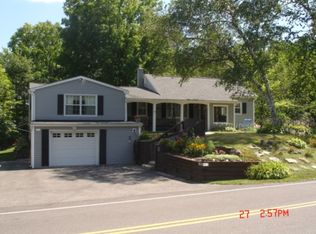 281 Indian Ledge Rd, Voorheesville, NY 12186