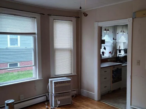 50 Dana Ct #1, Westbrook, ME 04092