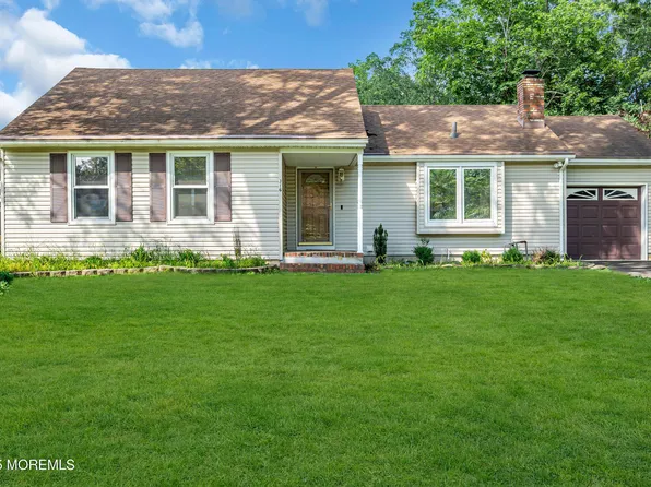 316 Oak Lane, Manchester, NJ 08759