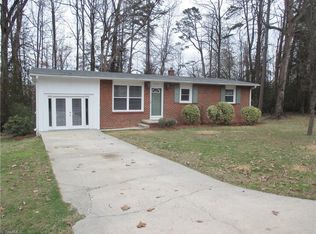 1712 N Norwood Ct, High Point, NC 27262