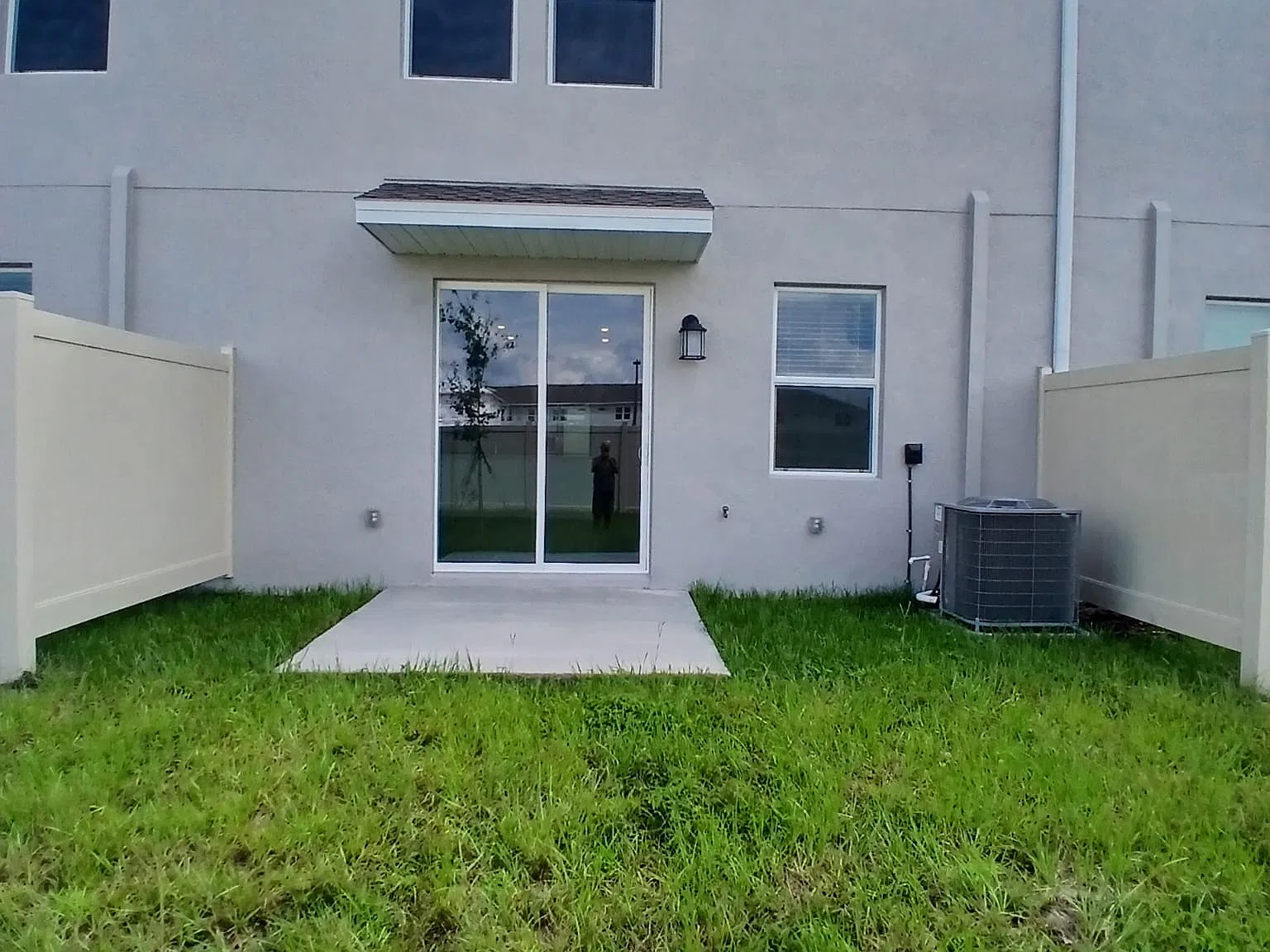 3 bed, 2.5 bath, 1834 sqft, $1,950 — Photo 4
