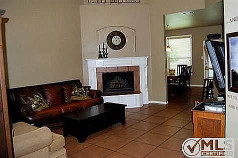 5th image of 506 Hilltop Dr