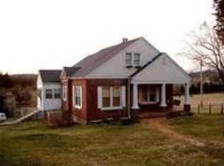 226 Sunny Slope Rd, Woodbury, TN 37190