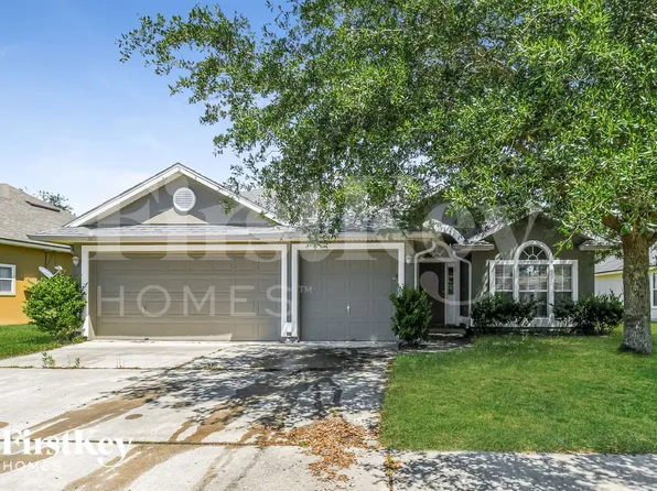 13772 W Fish Eagle Dr, Jacksonville, FL 32226