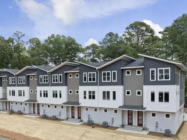 4204 Reavis Rd, Raleigh, NC 27606