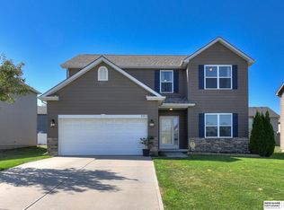 10302 Rosewater Pkwy, Bennington, NE 68007