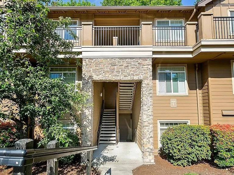 18930 Bothell Everett Hwy #C303 — Photo 2